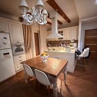 Cucina shabby chic completa