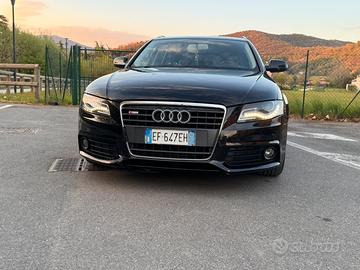 Audi A4 2.0 Tdi automatico S line