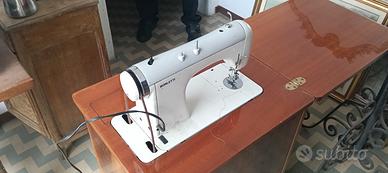 Macchina da cucire Borletti