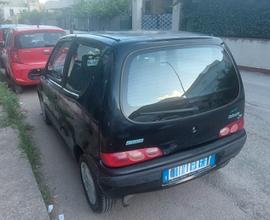 Fiat 600 2004