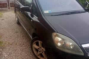 Opel Zafira 1.9 CDTI 