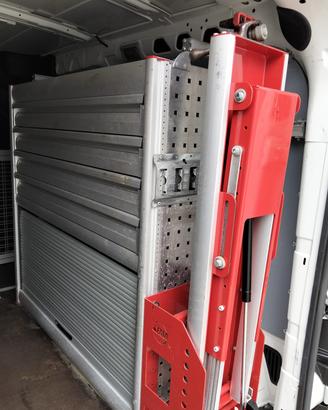 Allestimento interno furgone in alluminio – scaffa