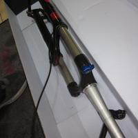 forcella ROK SHOK da 34 x 140 Boost