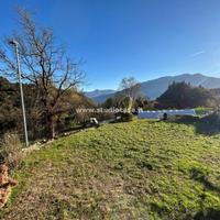 SOLUZIONE TERRA-CIELO CON GIARDINO DI PROPRIETA'