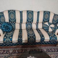 divano più poltrone 