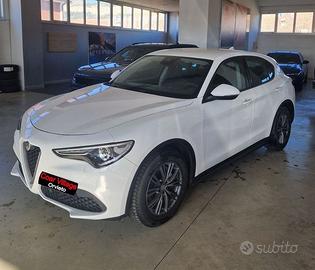 Alfa Romeo Stelvio 2.2 t Business rwd 160cv auto