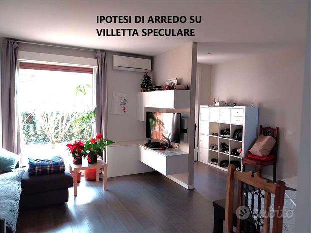 RIF. V295 JESOLO PAESE VILLETTA A SCHIERA