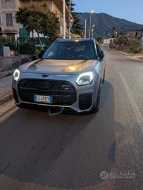 Mini Countryman pari al nuovo 