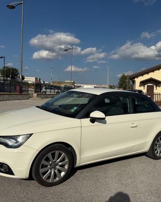 Audi A1 1.6 TDI 105 CV Attraction