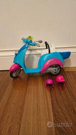 vespa, moto Barbie 