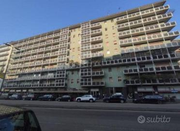 Immobile in asta di 159 m² a Milano