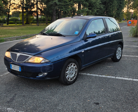 Lancia Y benzina 2003
