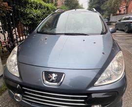 Peugeot 307 - 2008 posti 7