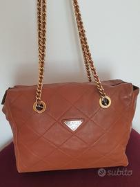 Borsa Prada vintage matelasse  anni 80 in pelle