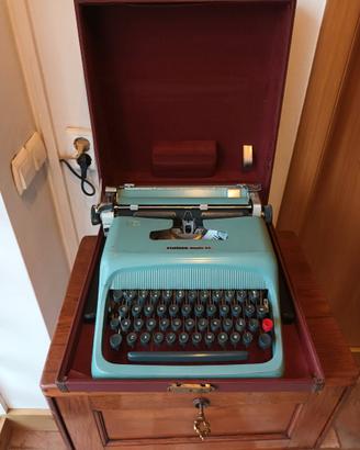 Olivetti Studio 44 – Macchina da scrivere portatil