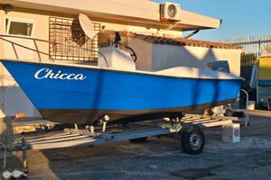 Barca completamente rimessa a nuovo