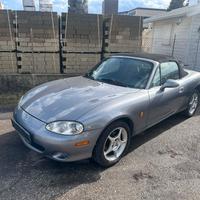 Mazda MX-5 1.6i 16V - PERMUTE