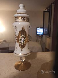 Vaso in vetro di Boemia con decori dorati