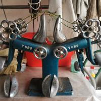 Macchina allarga scarpe