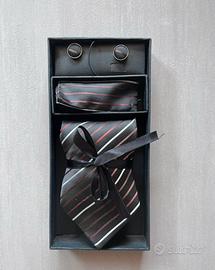 set cravatta + gemelli + fazzoletto da tasca