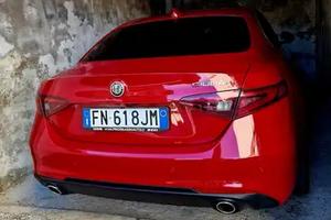 AlfaRomeo Giulia Business Sport Launch Ed 180 Alfa
