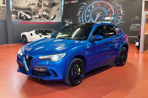 Alfa Romeo Stelvio 2.9 Bi-Turbo V6 510 CV AT8 Quad