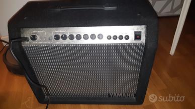 Cassa amplif. Yamaha Tube 1240R LIMITED +pedaliera