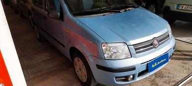 Fiat Panda 1.2 uniproprietario 24.000 km da nuova.