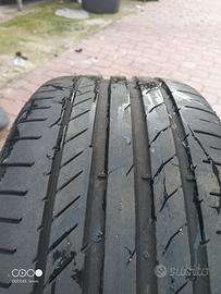 2 gomme auto pneumatici 225 40 18