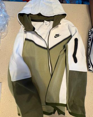 felpa Nike tech fleece
