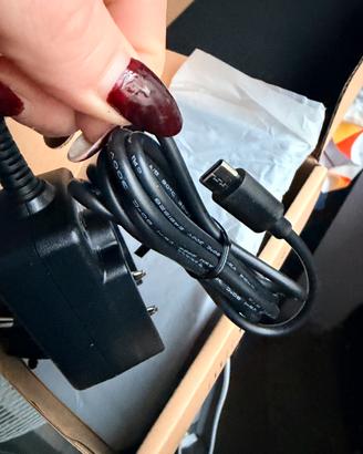 Carica batterie universale presa i glese e italian