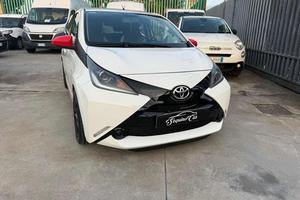 TOYOTA Aygo 1.0 VVT-i 69 CV 5 porte x-cool