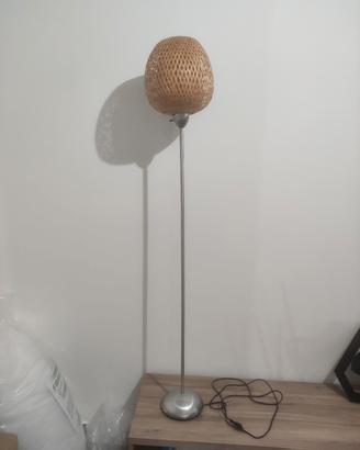 piantana Ikea