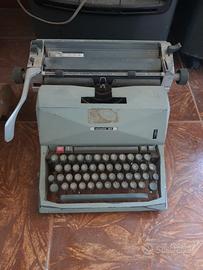 macchina da scrivere vintage