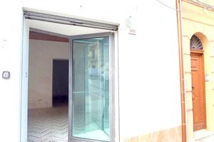 NEGOZIO A CASTELLAMMARE DEL GOLFO