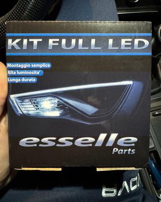 KIT CONVERSIONE FARI LED GOLF 7.5/RESTYLING ESSELL