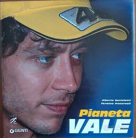 Valentino Rossi - “Pianeta Vale”- edizioni Giunti