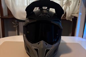 Casco Airoh Wraaap + Mascherina Raven