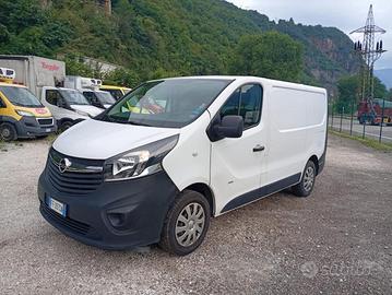 OPEL 3posti Vivaro