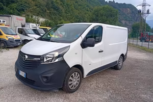 OPEL 3posti Vivaro