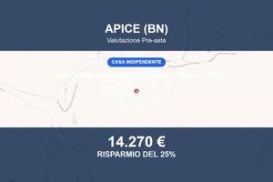 Immobile in asta di 216 m² con più di 5 locali a A