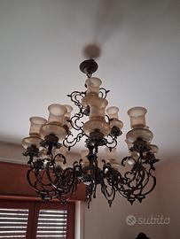 lampadario in bronzo