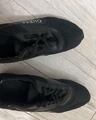 Scarpe nere