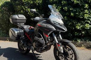 Multistrada v4s Grand Tour