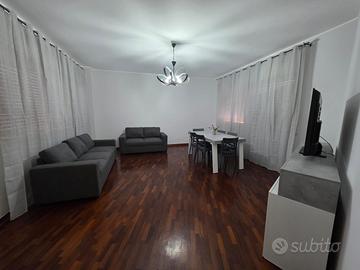 2 camere a ragazze-studentesse-tirocinanti