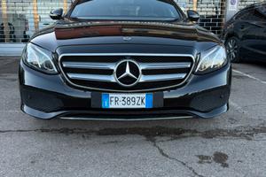 Mercedes-Benz E220d 194cv