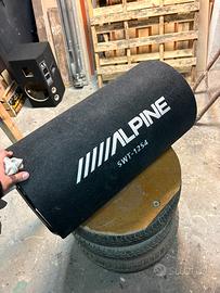 Subwoofer tubolare Alpine SWT-12S4 12” 1000W