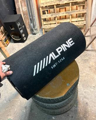 Subwoofer tubolare Alpine SWT-12S4 12” 1000W
