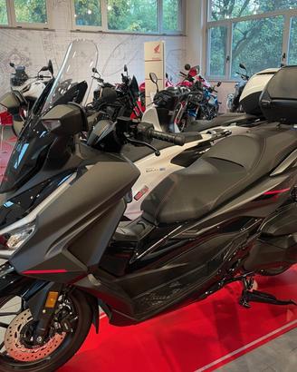 Honda Forza 350 BASE