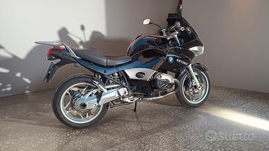 BMW r1200st